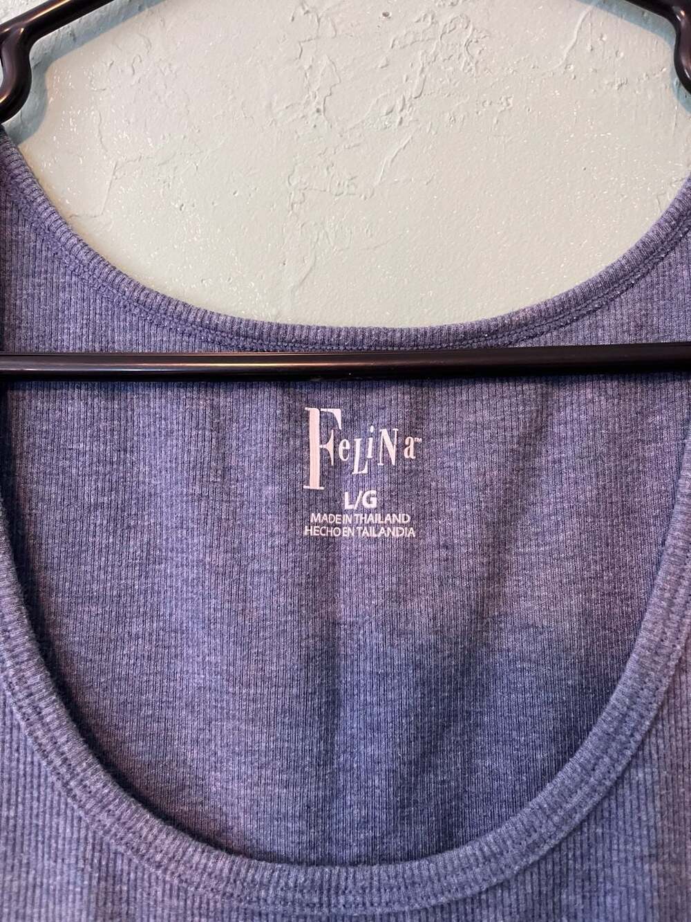 Felina Navy Blue Ribbed Tank Top Size L - Picture 2 of 3